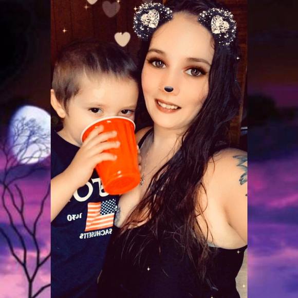 Meet your Posher, Deanna - Picture 1 of 1